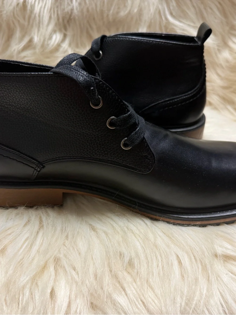 Andrew Marc Men's Black Leather Lace-Up SIZE 10.5